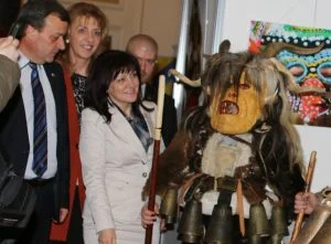 Парламент Сурва кукери Цвета Караянчева