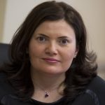 заместник-министърът на регионалното развитие и благоустройството Малина Крумова.