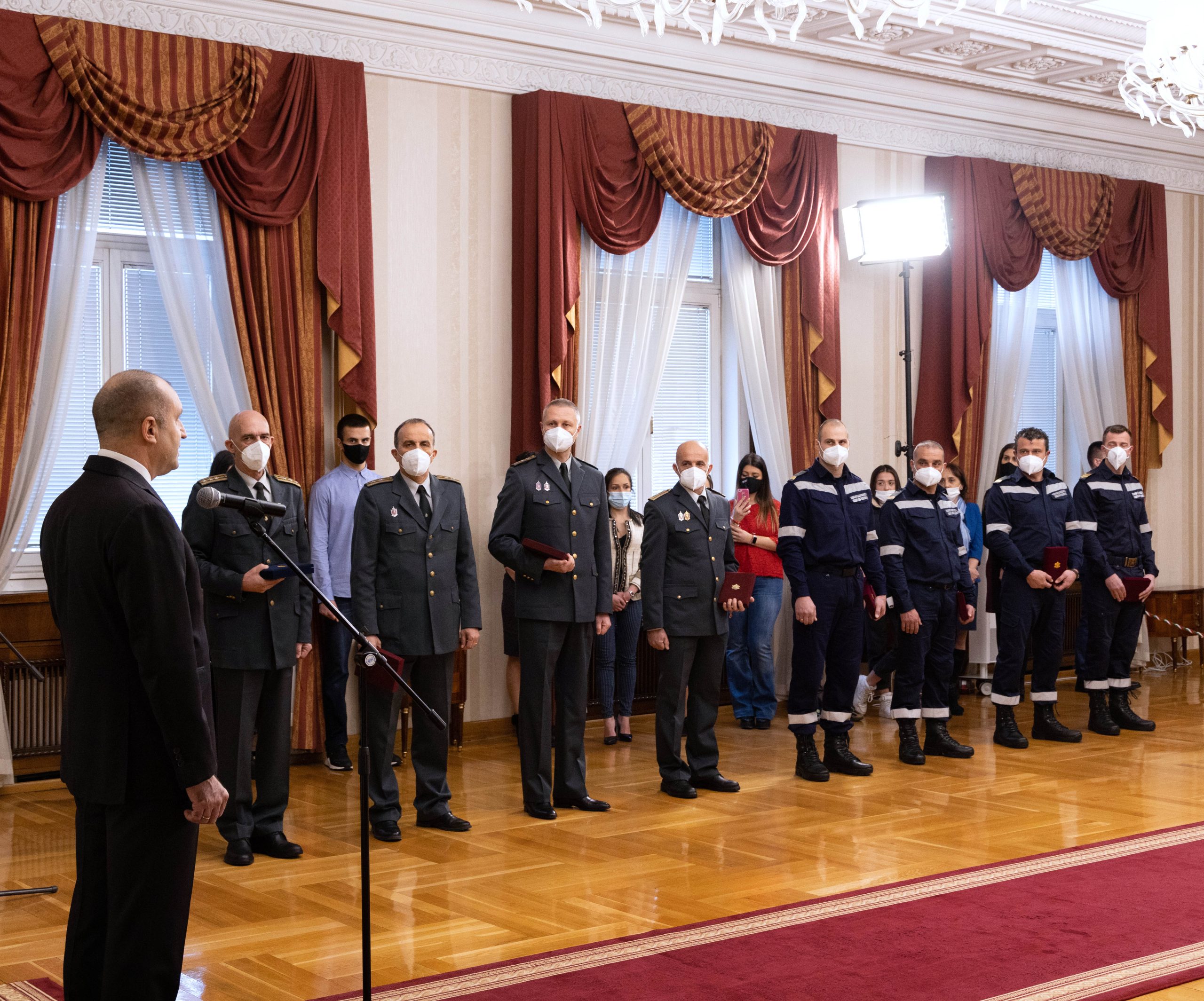 награда пожарникари