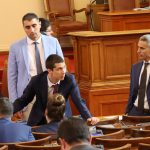 Парламент държавен бюджет Мирослав Иванов Андрей Гюров