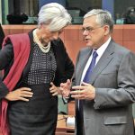 Управителният директор на МВФ Кристин Лагард и гръцкият премиер Лукас Пападимос