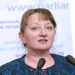 Деница Сачева: Крайно време е Радев да оглави партия "Боташ"