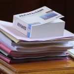 Удостоверението за липса на данъчни задължения за граждани и фирми може да отпадне