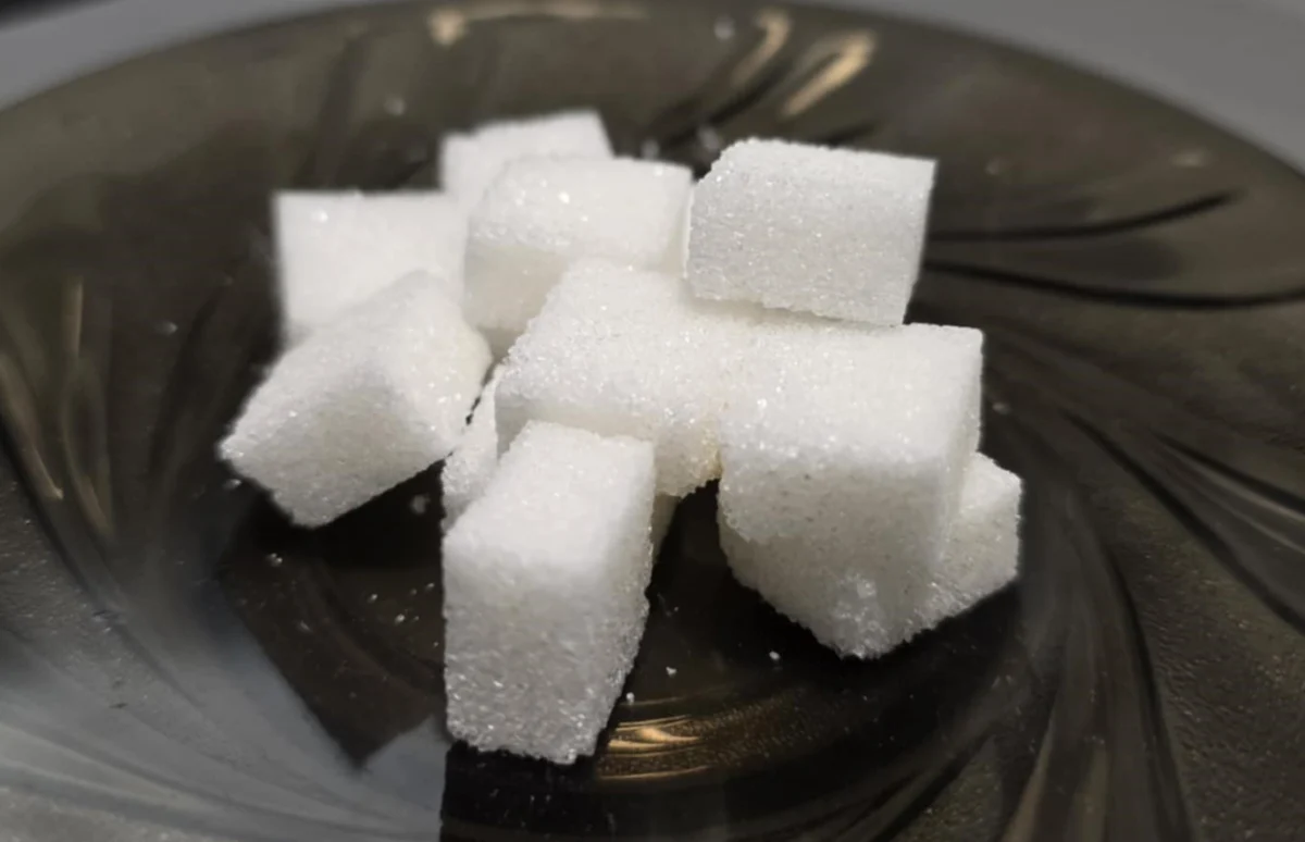 Пиенето на захар може да е по-вредно от яденето ѝ