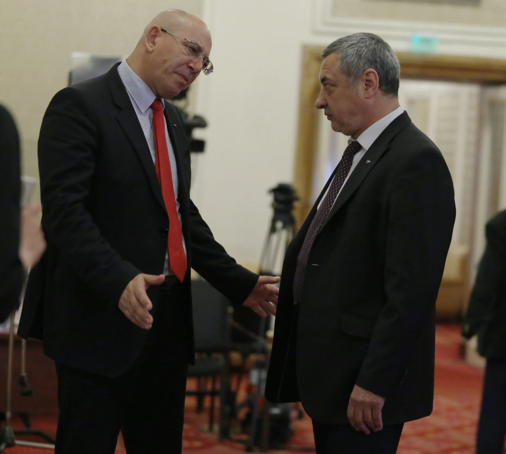 парламент Емил Димитров ПФ Валери Симеонов ПФ