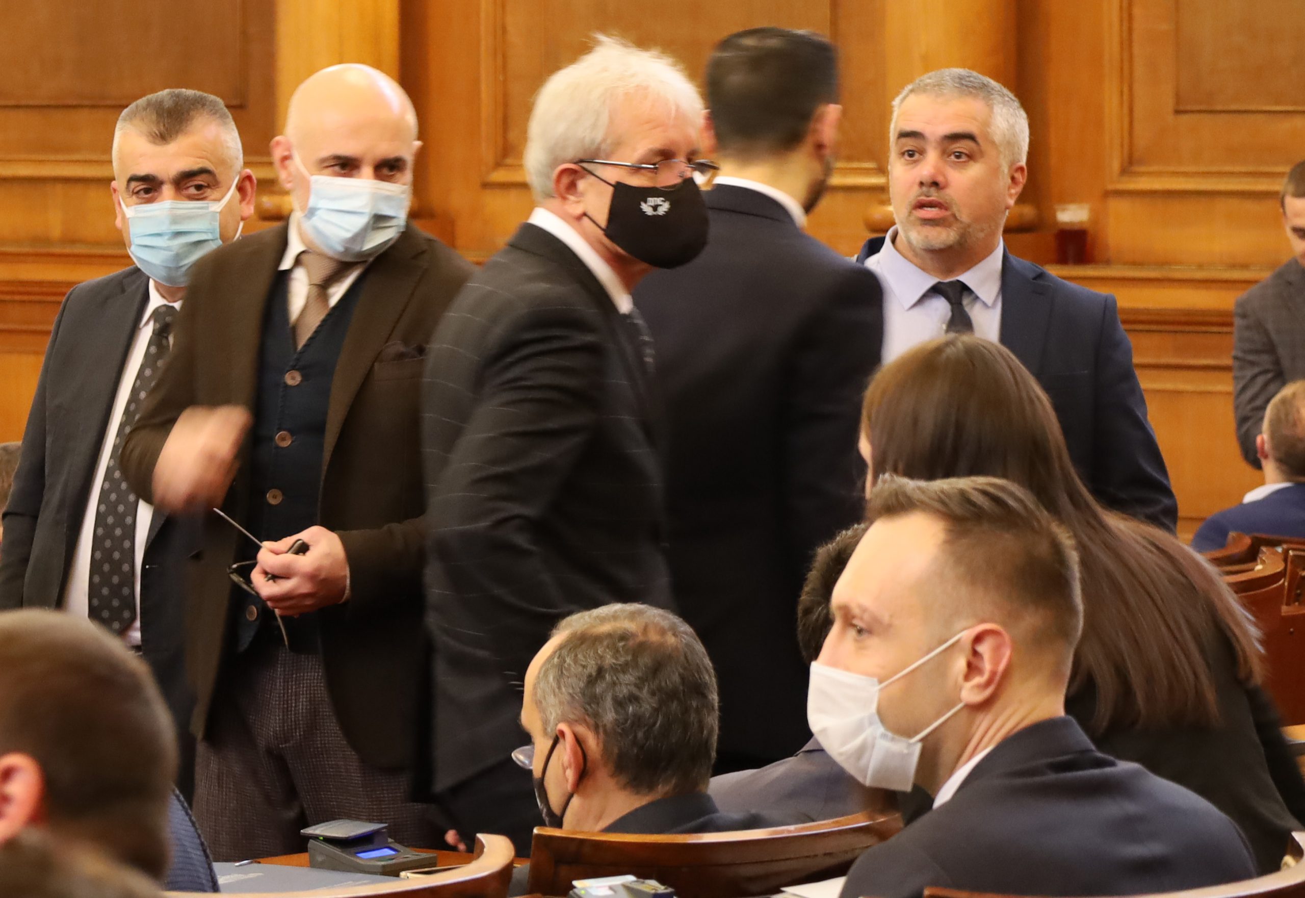 Парламент
