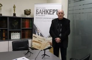Юрий Асланов