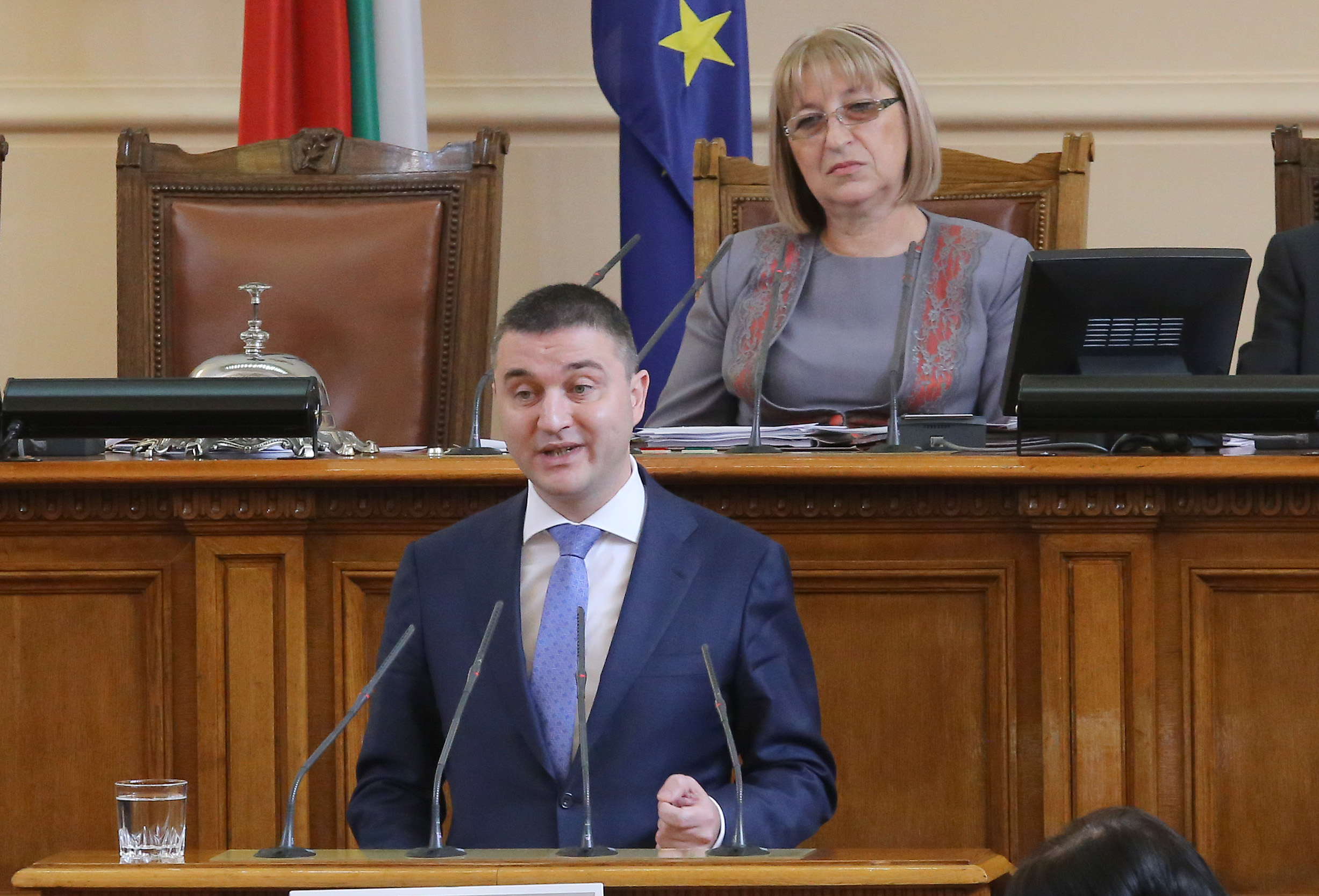 Парламент Владислав Горанов
