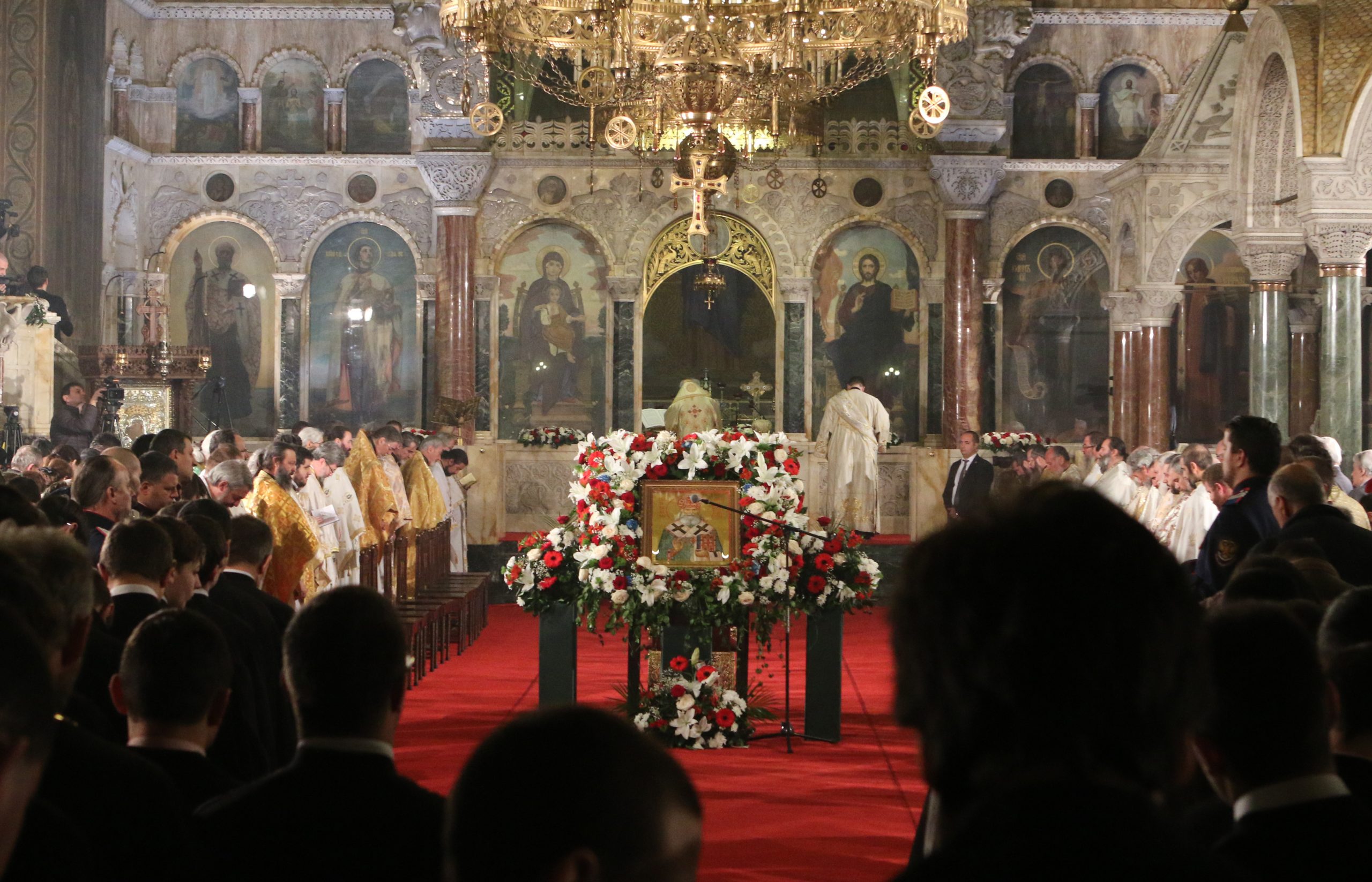 На света литургия в патриаршеския храм "Св. Александър Невски" българската и руската православна църква официално обявиха днес 26.02. 2015 архиепископ Серафим за светец.    За пръв път двете духовенства извършват съвместна канонизация.   Архиепископ Серафим е почитан в Русия