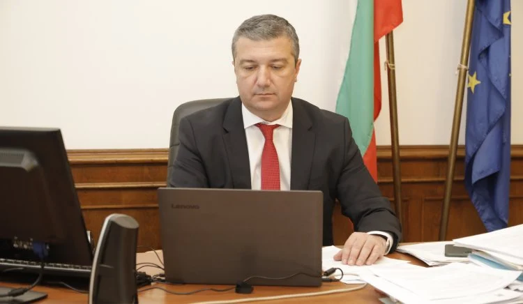 Драгомир Стойнев