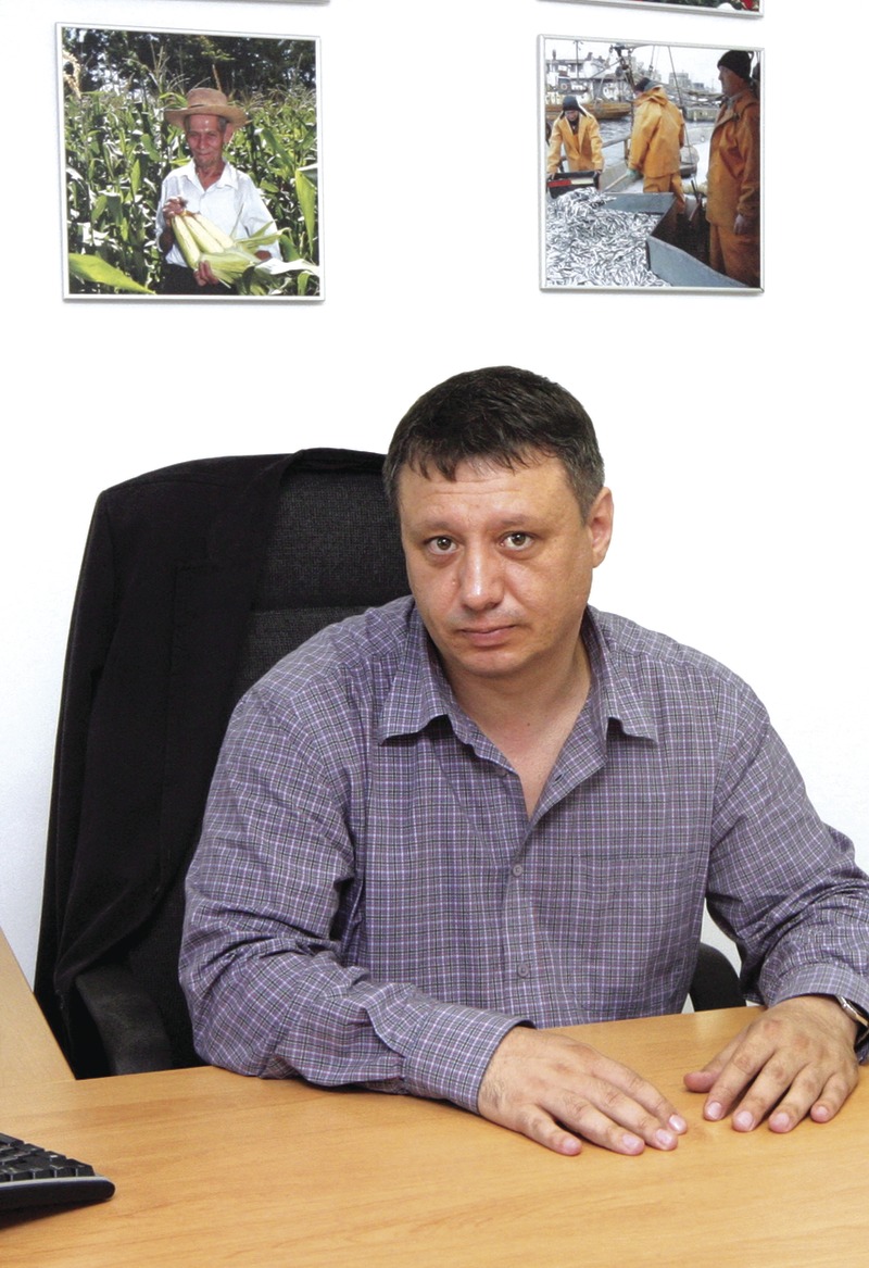 Петър Славов