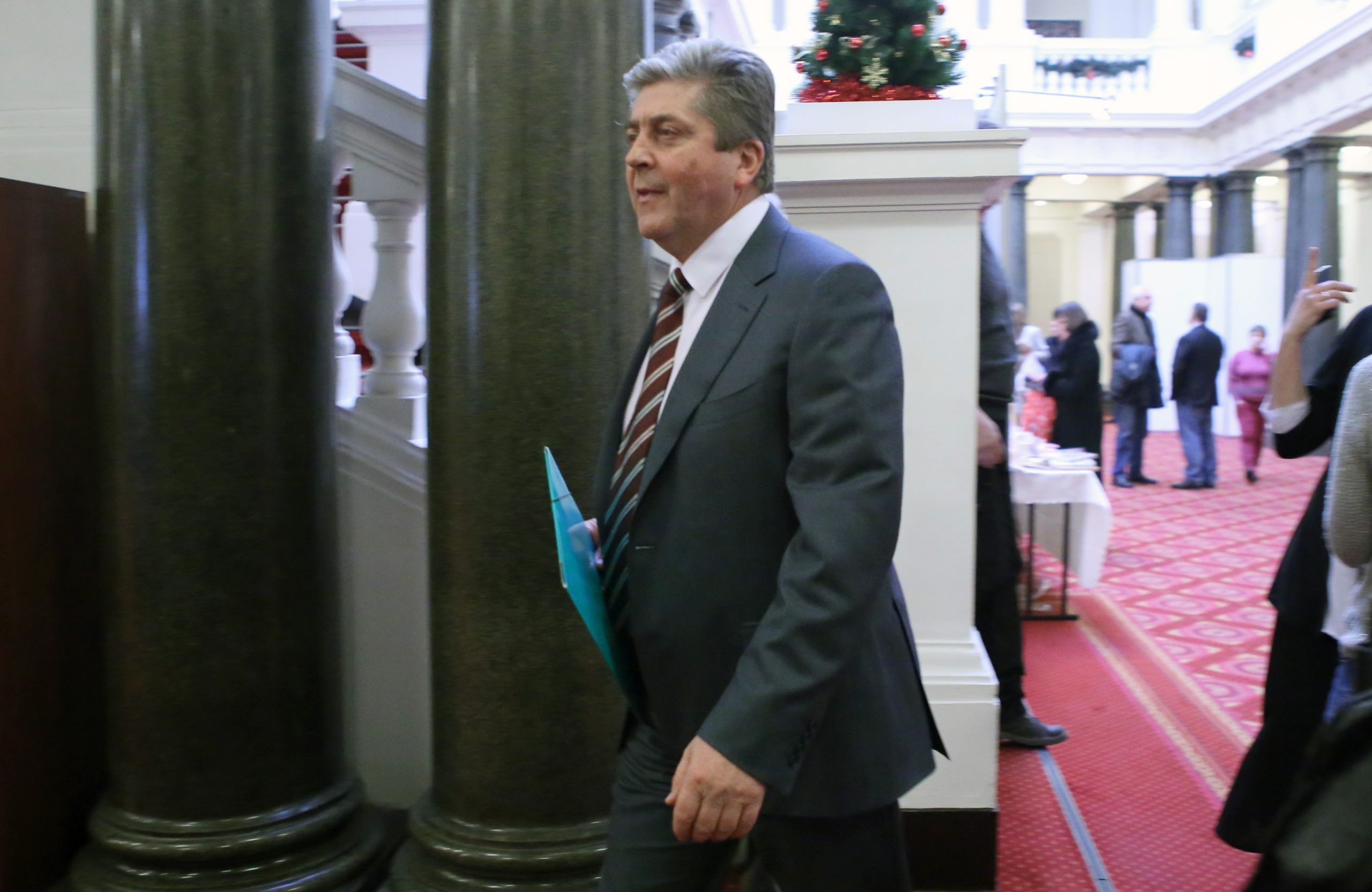 Парламент Георги Първанов