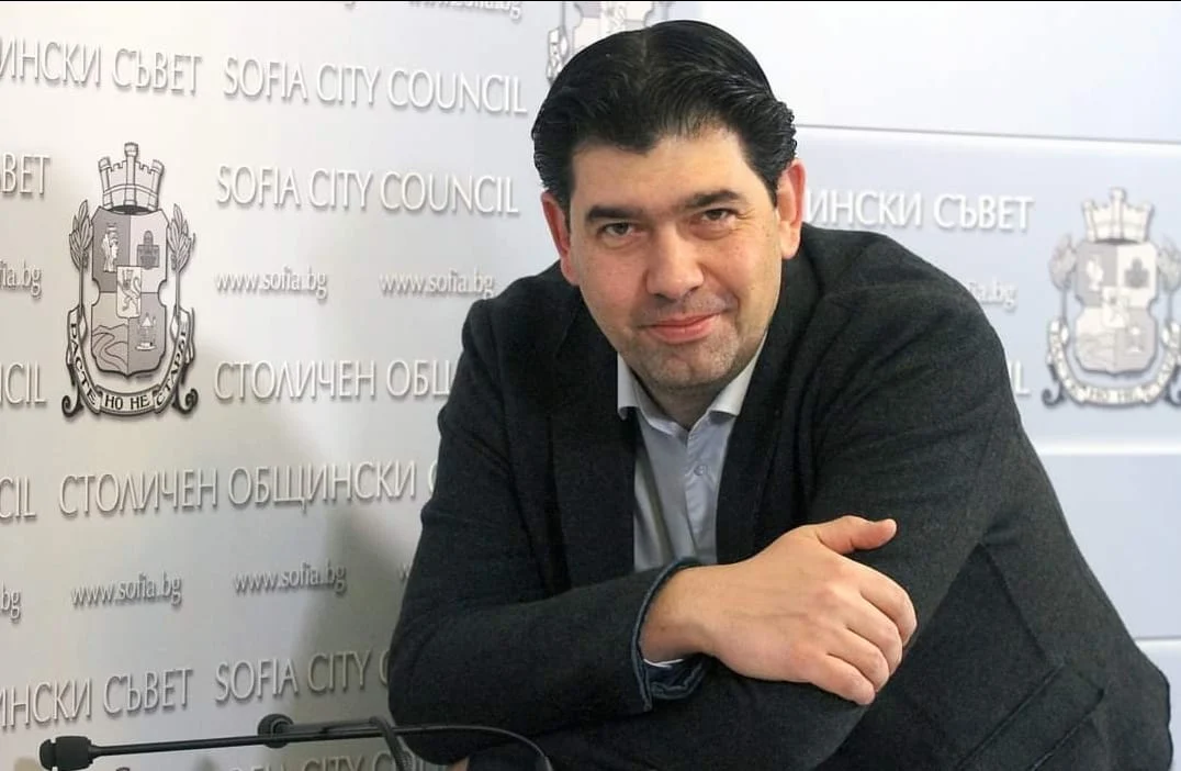 Иван Таков