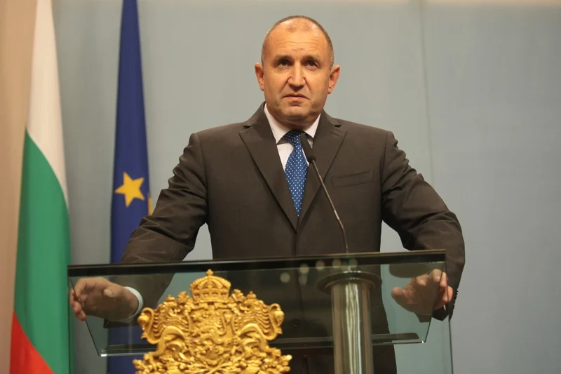 Румен Радев