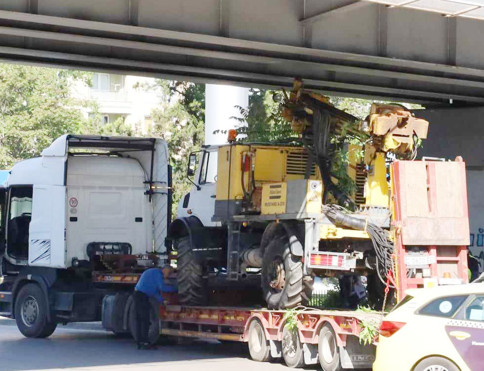 бул Драган Цанков метрото камион