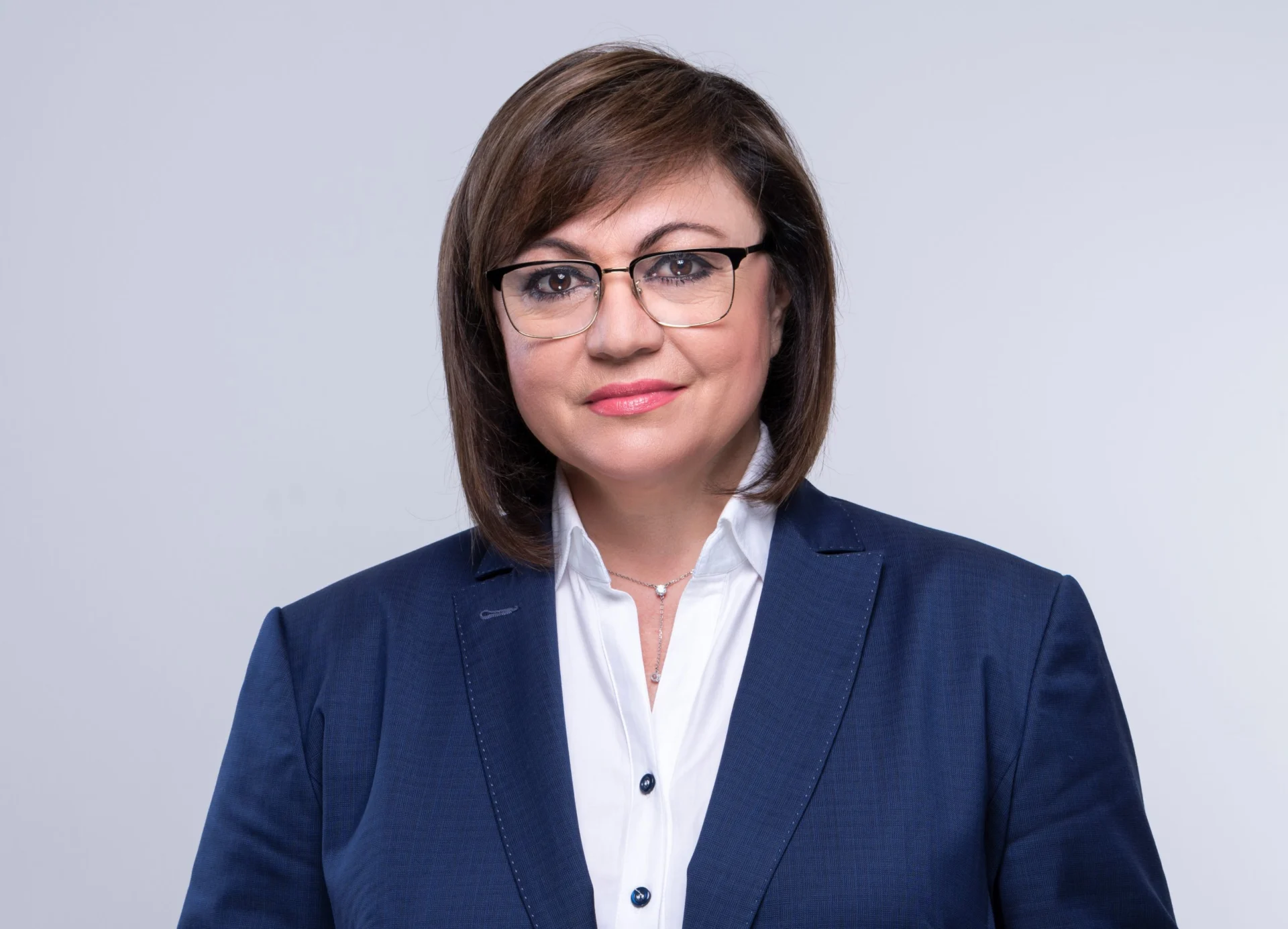 Корнелия Нинова