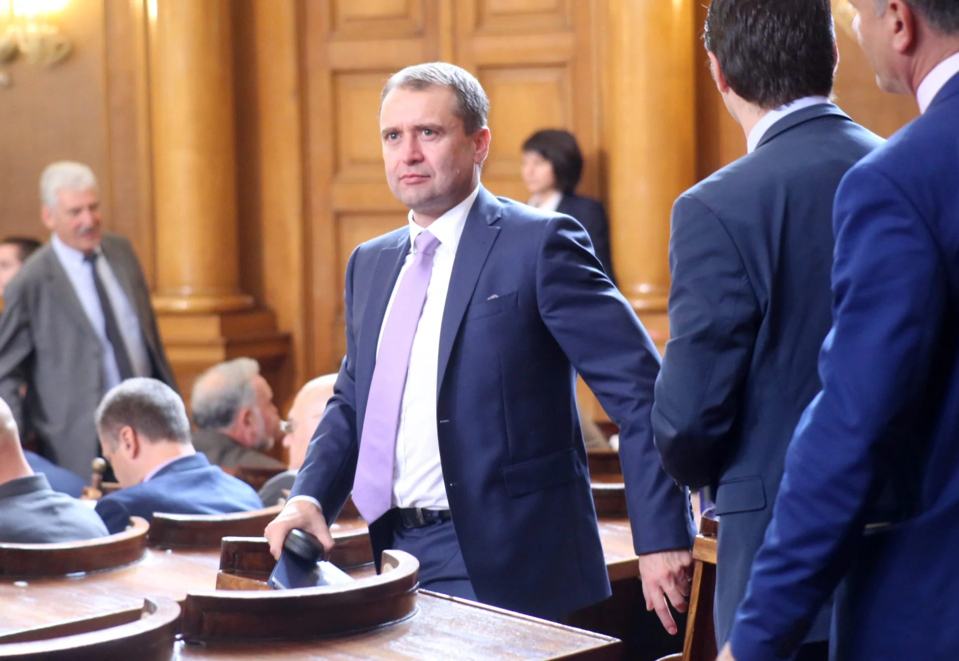 Парламент Бойко Атанасов зам. мин. на финансите