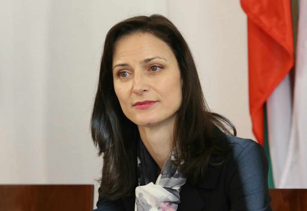 Парламент Мария Габриел