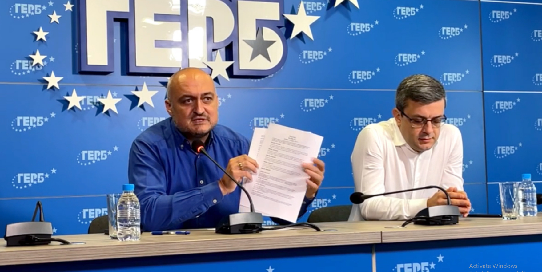 Герб Пресконференция Тома Биков