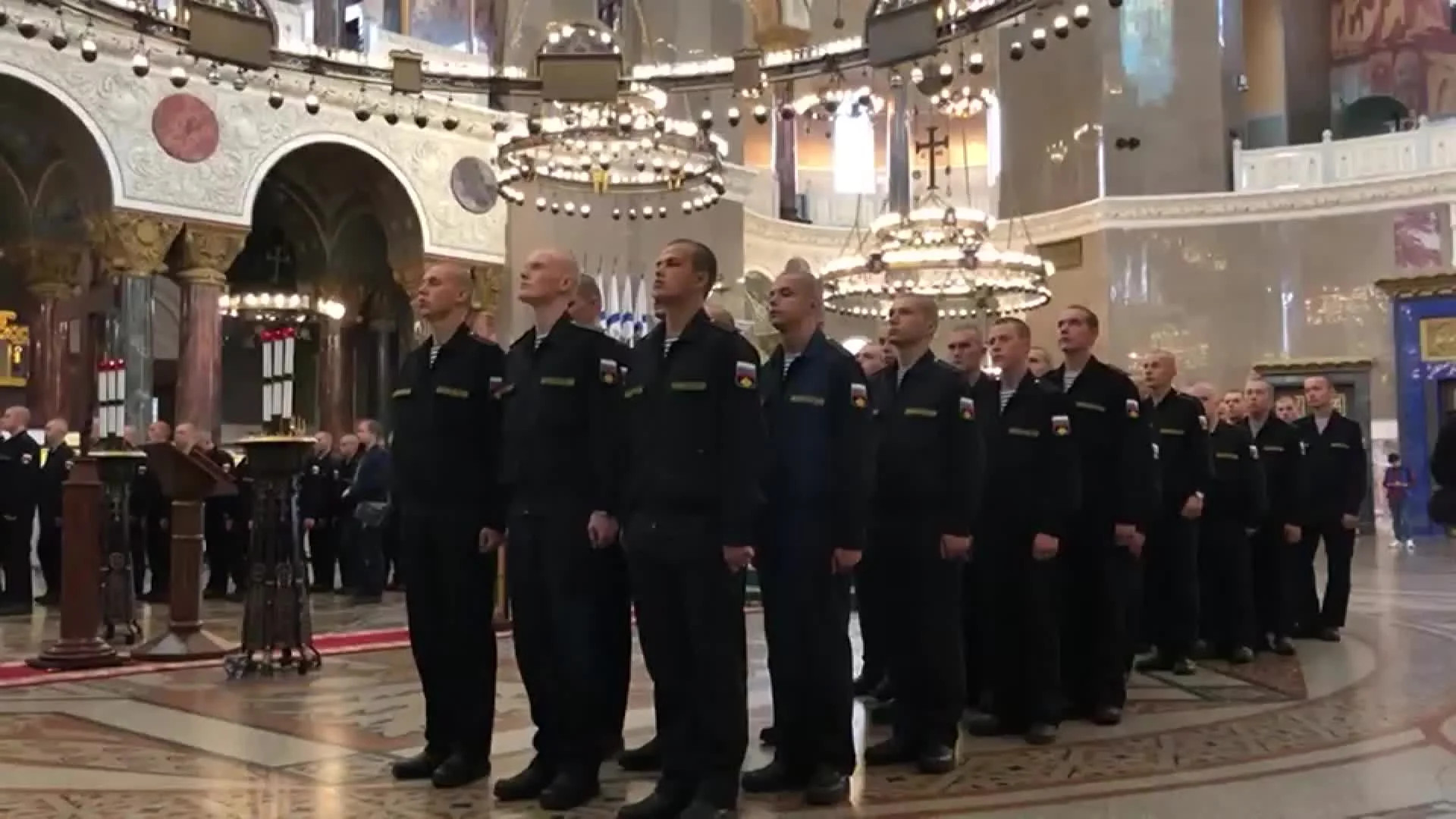 кронщат панихида загинали подводничари руска подводница