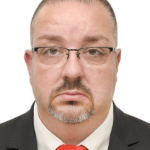 Михаил Ставрев напусна парламентарната група на БСП
