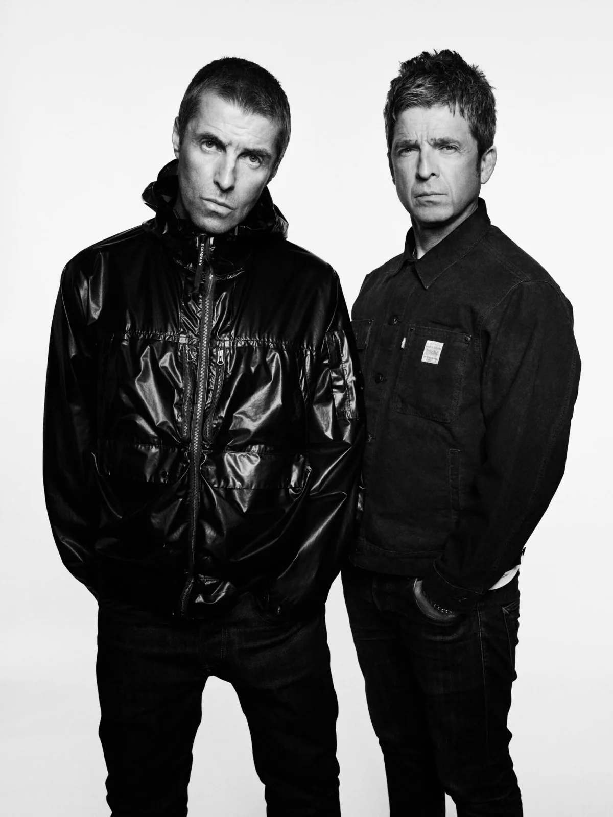 Oasis изпревариха The Beatles в класацията за най-продавани албуми във Великобритания