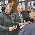Петър Драшков и адвокатът му Явор Нотев вървят по план към успешен изход от процеса.