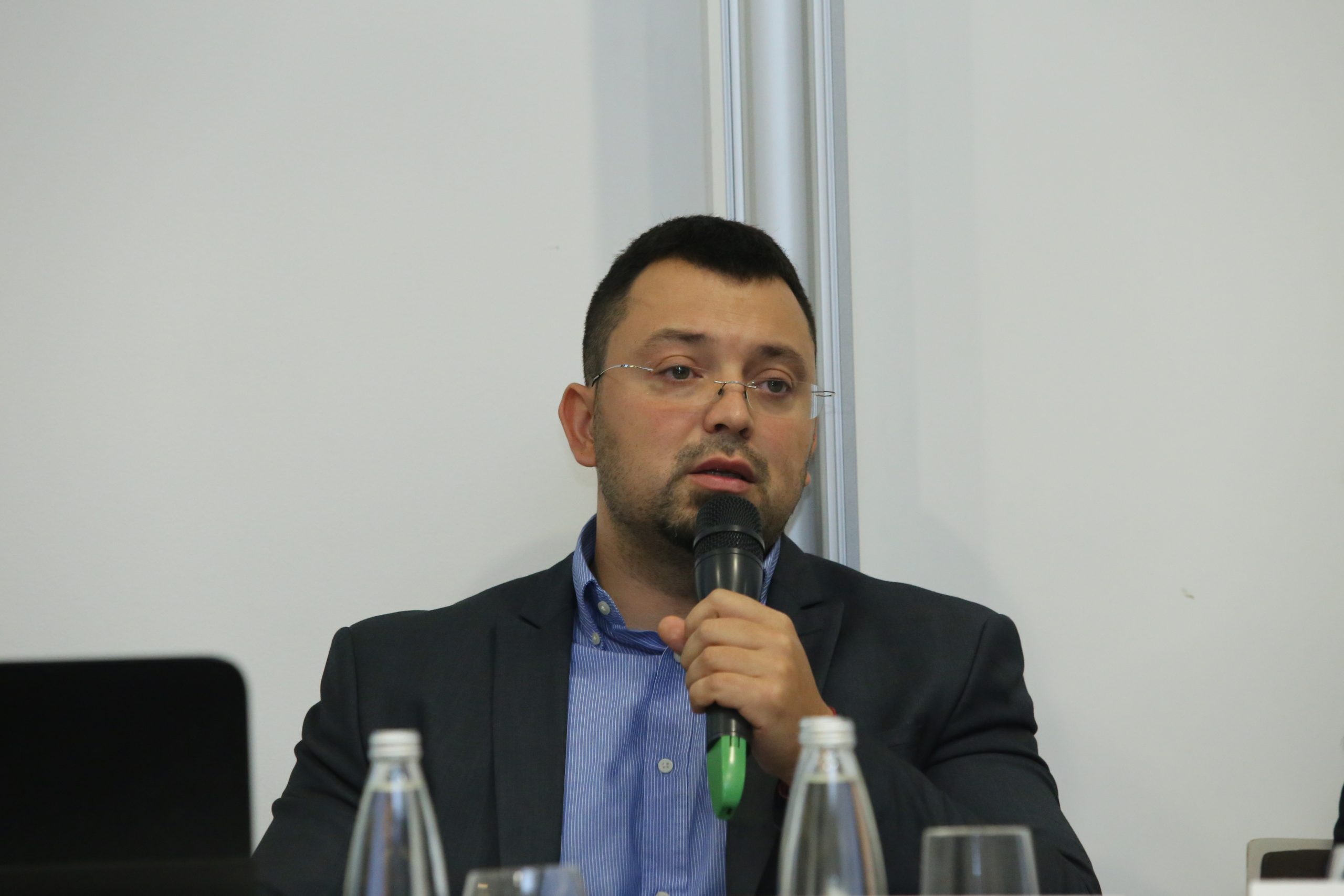 Конференция "Дигиталното банкиране - бъдещето днес" Мердихан Исмаилов началник упр. "електронни канали" Алианц Банк