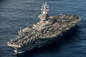 американски самолетоносач сащ роналд рейгън
