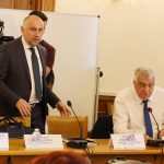 Парламент Комисия по бюджет и финанси Любомир Каримански Румен Гечев