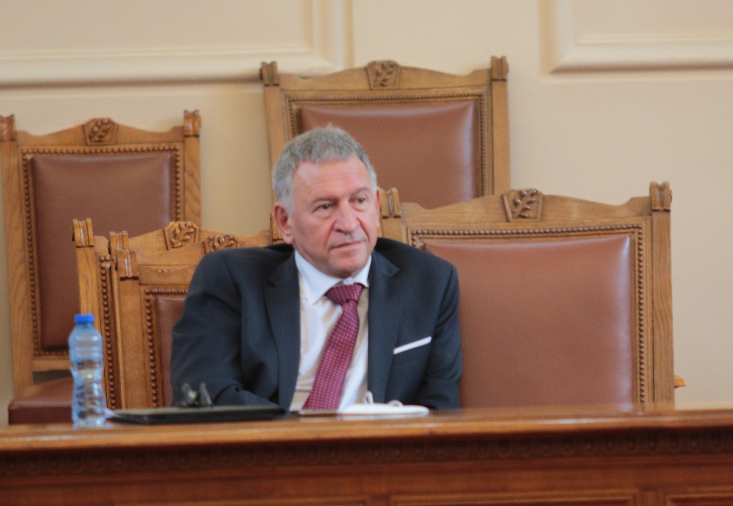 Парламент бюджет НЗОК Стойчо Кацаров министър на здравеопазването