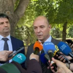 Столични полицаи заловиха ТИР с разкачен заден мост, превозващ 20 тона запалим товар