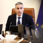 Премиерът Андрей Гюров критикува харченето в здравната система