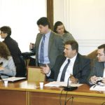 Комисията по правни въпроси прие проектозакона на Емил Радев (в средата) за премахване на статута на вечния длъжник.
