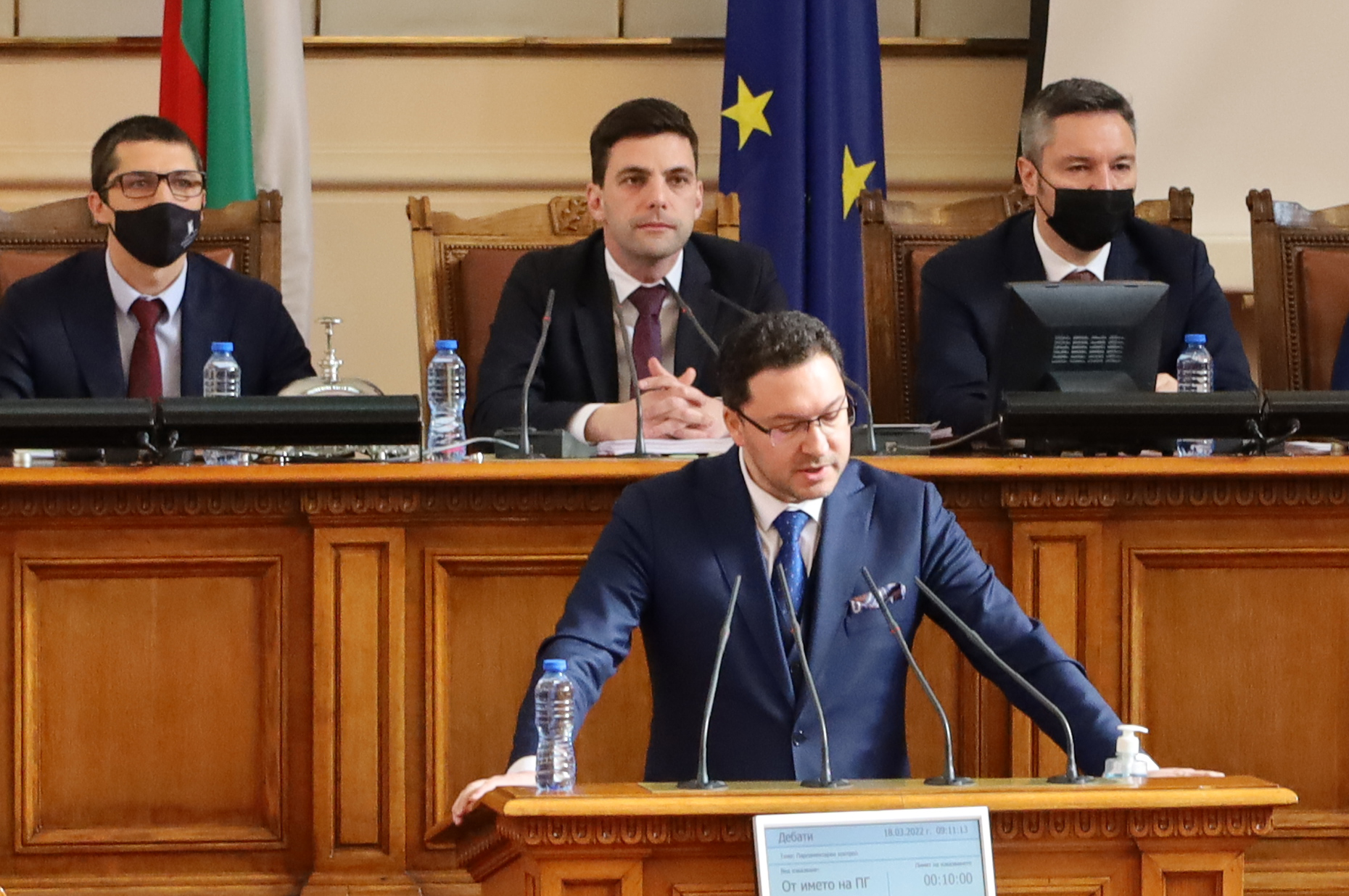 Парламент Даниел Митов