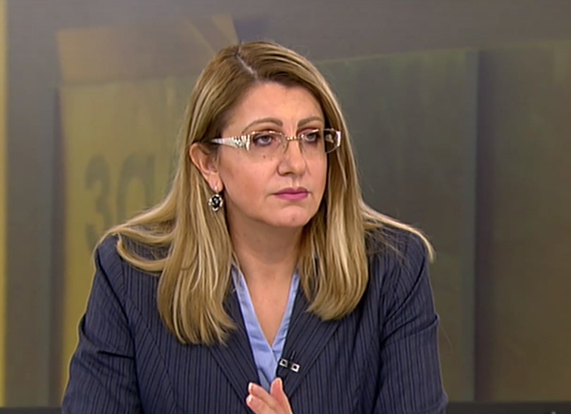 Десислава Ахладова