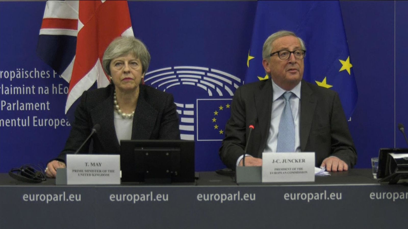 тереза мей жан-клод юнкер