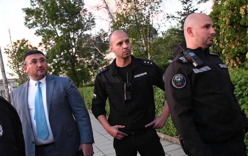 обвинено ченге