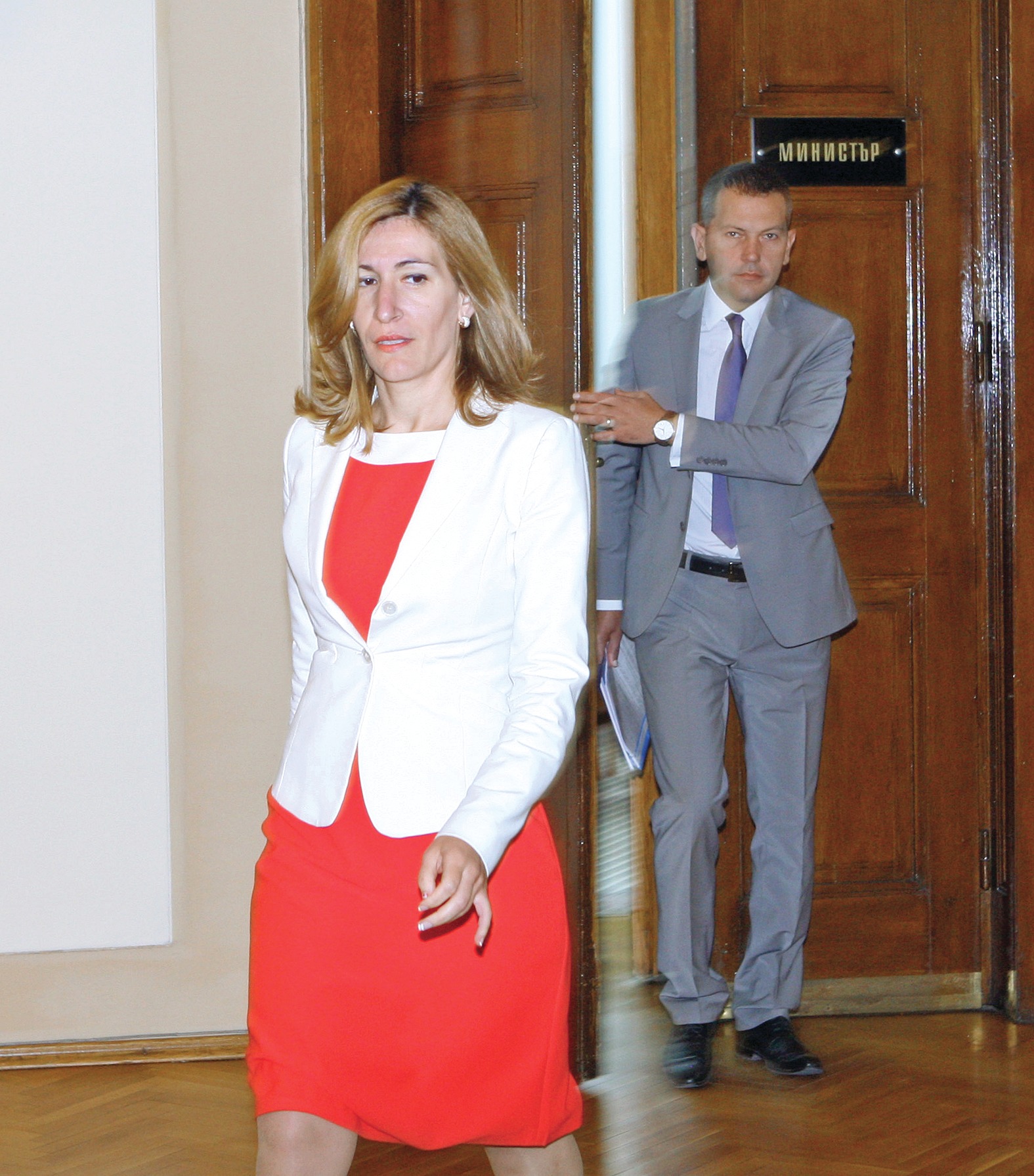 Николина Ангелкова