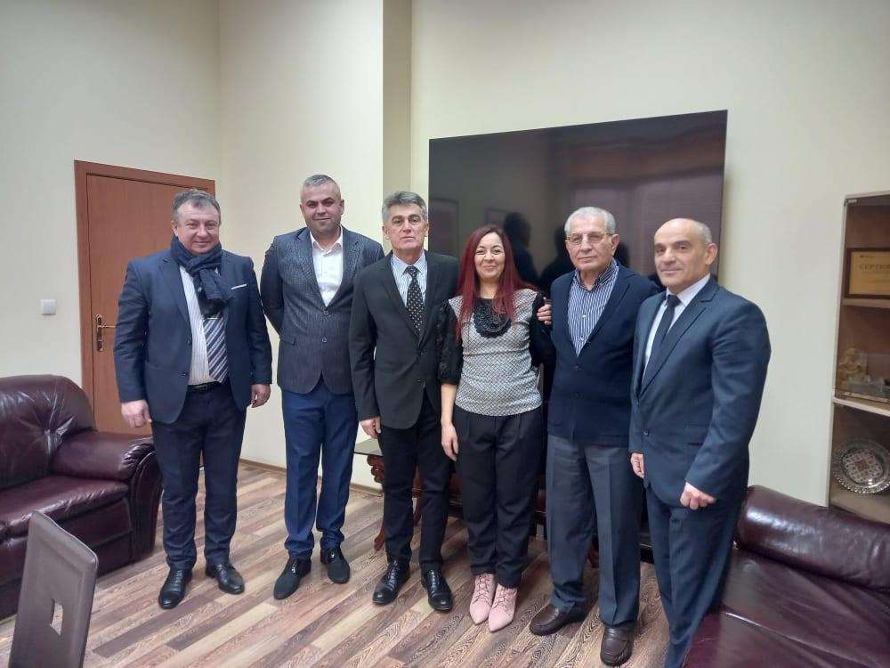 Шуменският университет е подписал договори за сътрудничество в учебната