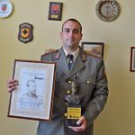 ЗАД „Армеец“ награди най-добрия випускник на Националния военен университет с наградата „Сава Муткуров“