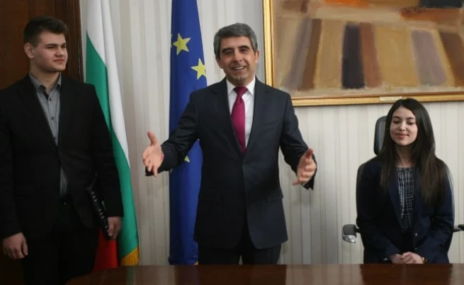плевнелиев