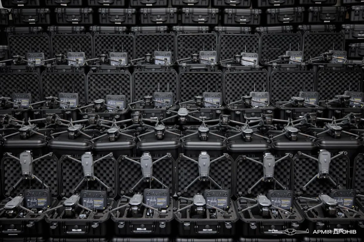 Зеленски: Китай не продава дронове на Киев и Запада, но продължава доставките за Русия