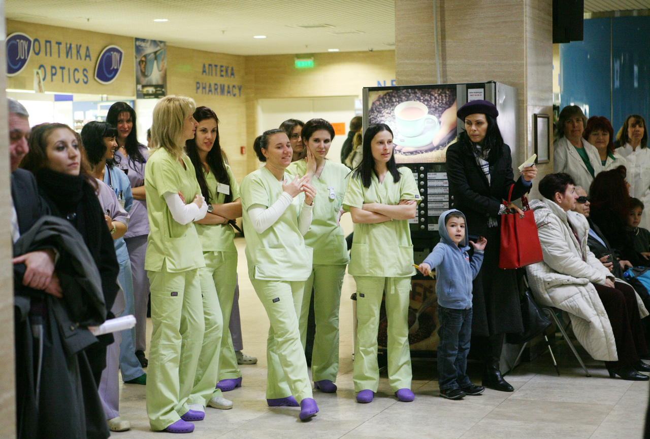 6 години болница Токуда