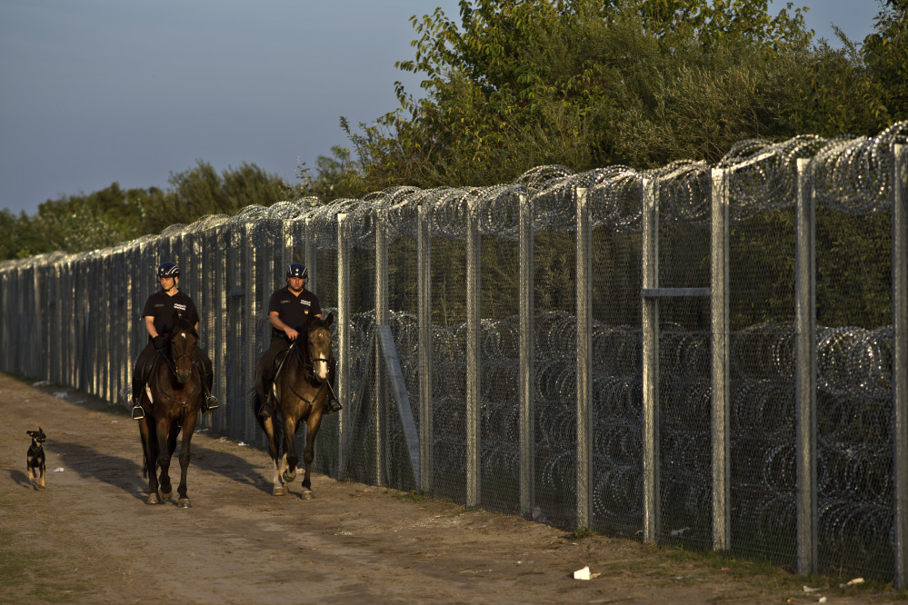 унгария имигранти граница