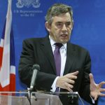 Премиер-министърът на Великобритания Гордън Браун поиска да се направи световна система “за ранно предупреждение” за кризи. Към което колегите му добавиха  по-голям международен надзор върху трансграничните банки