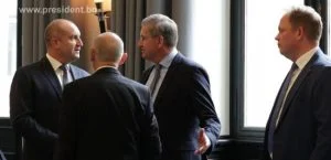 В рамките на посещението си в Хамбург президентът Румен Радев проведе среща и с ръководството и представители на Търговската камара.