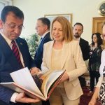 Кметовете на София Йорданка Фандъкова и на Истанбул Екрем Имамоглу