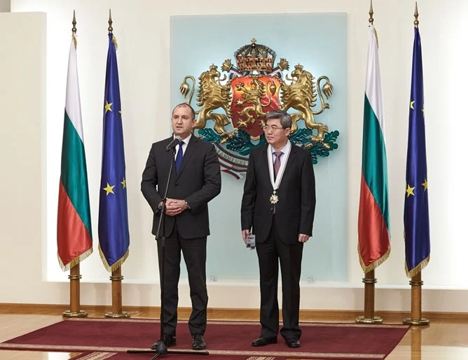 румен радев Джан Хайджоу