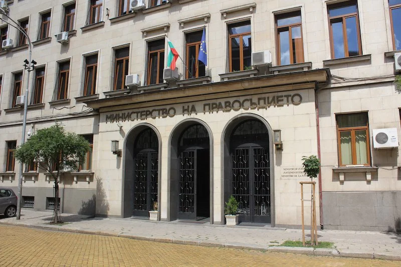 Ограничават имотните измами с промени в Плавилника за вписванията